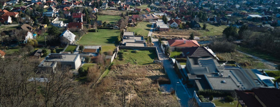 Predaj pozemok Zobor, panoramatický výhľad, EXKLUZÍVNE!
