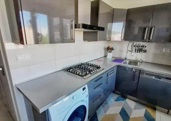 Prenájom 3 izb.byt Chrenová, balkón, zariadený