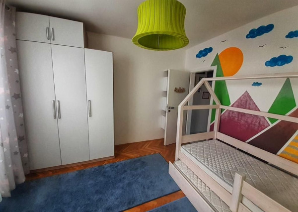 Prenájom 3 izb.byt Chrenová, balkón, zariadený