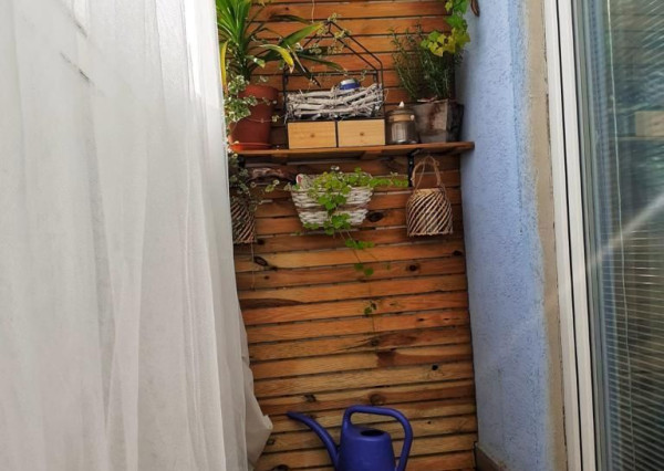 Prenájom 3 izb.byt Chrenová, balkón, zariadený