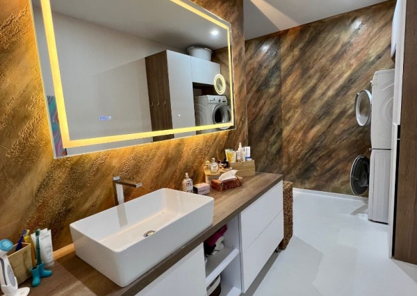 Predaj štýlový 3 izbový byt, novostavba, 40m2 terasa, garážové státie