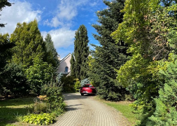 Predaj nadštandardný 9 izbový RD Čermáň, pozemok 17á. NOVÁ CENA!