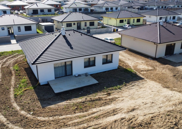 Predaj 4izb.RD novostavba,ešte neobývaný, zariadený, Nitra - RED OAK EXKLUZÍVNE!