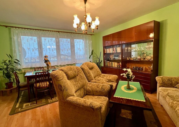 Predaj 6 izbový RD, Chrenová, 750m2 pozemok,všetky IS