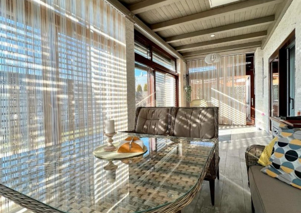 Predaj 4izb.rodinný dom Nitra, pozemok 9á, domček 50m2 na záhrade