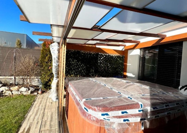 Predaj 4izb.rodinný dom Nitra, pozemok 9á, domček 50m2 na záhrade