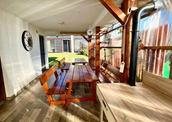 Predaj 4izb.rodinný dom Nitra, pozemok 9á, domček 50m2 na záhrade