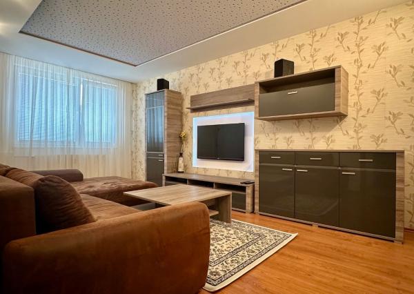 Predaj veľký 2 izbový byt, balkón, zariadený, Klokočina