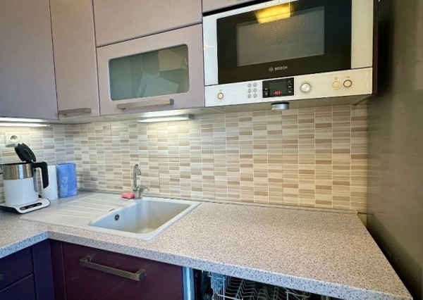 Predaj veľký 2 izbový byt, balkón, zariadený, Klokočina