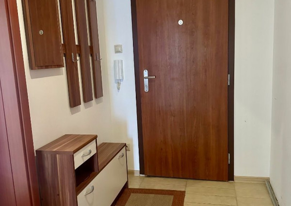 Predaj veľký 2 izbový byt, balkón, zariadený, Klokočina