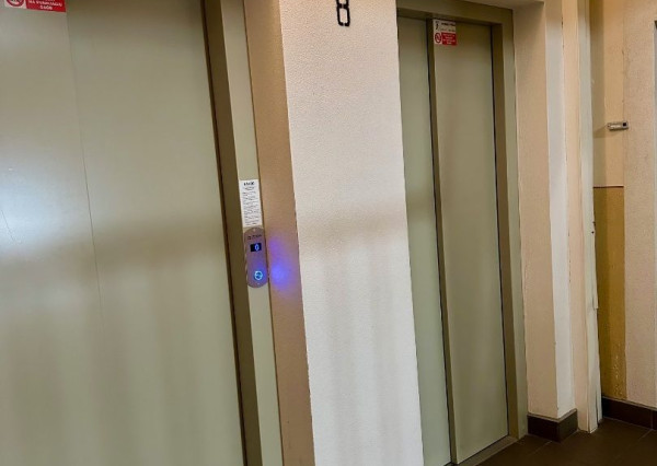 Predaj veľký 2 izbový byt, balkón, zariadený, Klokočina