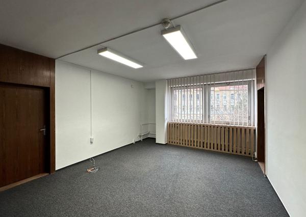 Prenájom kancelársky priestor, úplne centrum mesta, 62m2