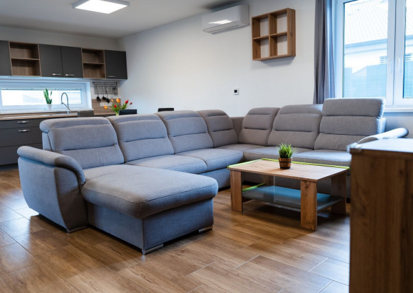 Predaj 4.izbový RD novostavba, 5a pozemok, Čechynce