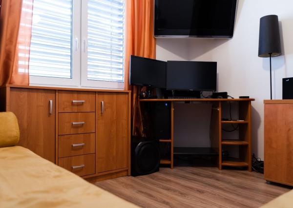 Predaj 4.izbový RD novostavba, 5a pozemok, Čechynce