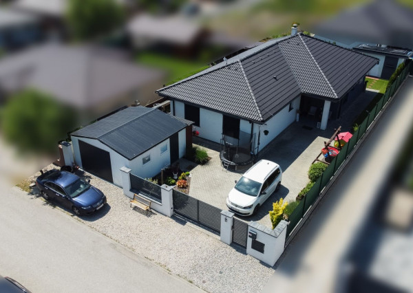 Predaj 4.izbový RD novostavba, 5a pozemok, Čechynce