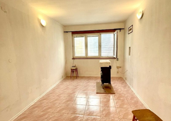 Chata aj na celoročné využitie v tichom prostredí plnej zelene, Hiadeľ