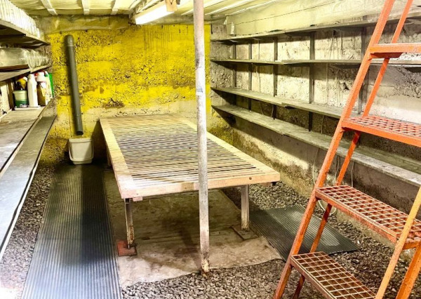 Chata aj na celoročné využitie v tichom prostredí plnej zelene, Hiadeľ