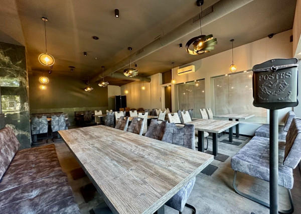 Odstúpenie luxusnej prevádzky, úplne centrum mesta, kompletne zariadená