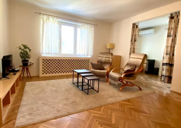 Prenájom 2,5 izb.byt centrum,pri parku,tehlová bytovka