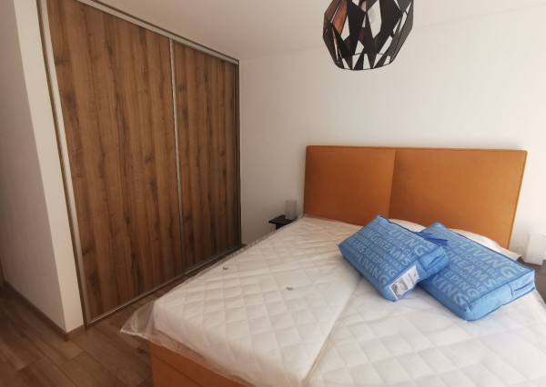 Prenájom krásny 2 izbový byt pod hradom, balkón, centrum mesta