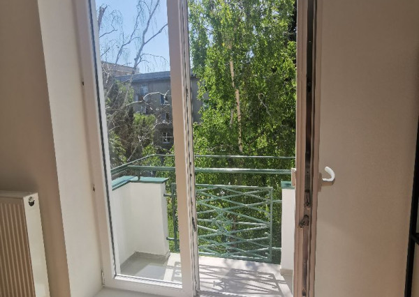Prenájom krásny 2 izbový byt pod hradom, balkón, centrum mesta