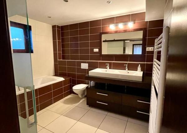 Predaj 4izb.RD Zobor, pozemok 10á, dvojgaráž, EXKLUZÍVNE!