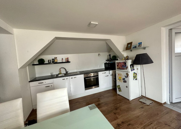 Prenájom 2 izbový byt v rodinnom dome, kompletne zariadený, záhrada