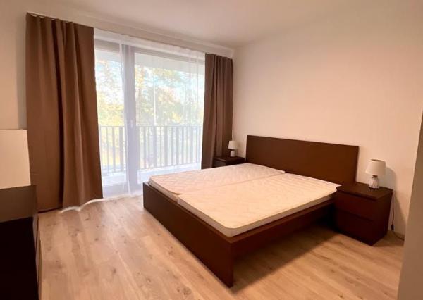 Prenájom nadštandardný 2 izbový byt, novostavba, 1x garážové státie