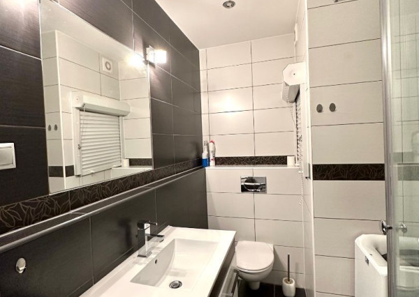 Prenájom 1 izbový byt, Chrenová I. , čiastočne zariadený