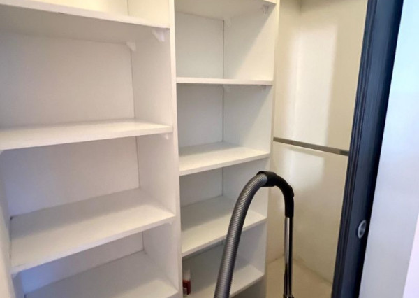 Prenájom 1 izbový byt Nitra - Čermáň, šatníky, loggia