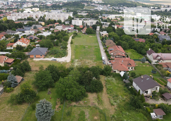 Predaj stavebný pozemok, 7,4 á, Čermáň