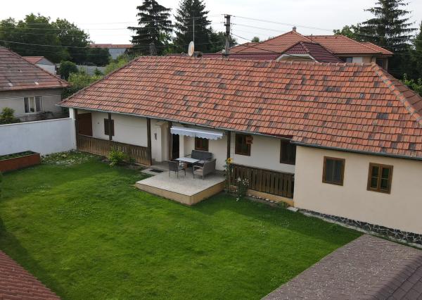 Predaj 3 izbový rodinný dom, krásny pozemok, Lehota