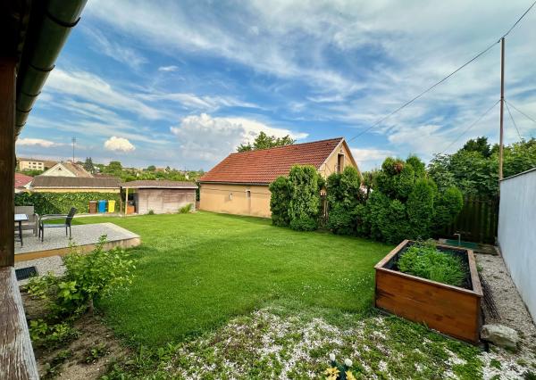 Predaj 3 izbový rodinný dom, krásny pozemok, Lehota