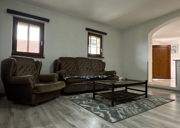 Predaj 3 izbový rodinný dom, krásny pozemok, Lehota