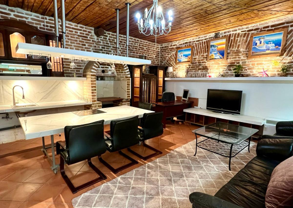 Prenájom 2izbový byt, 75m2, terasa, v dovolenkovom štýle