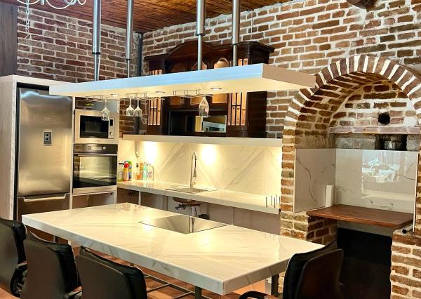 Prenájom 2izbový byt, 75m2, terasa, v dovolenkovom štýle