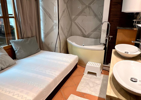 Prenájom 2izbový byt, 75m2, terasa, v dovolenkovom štýle