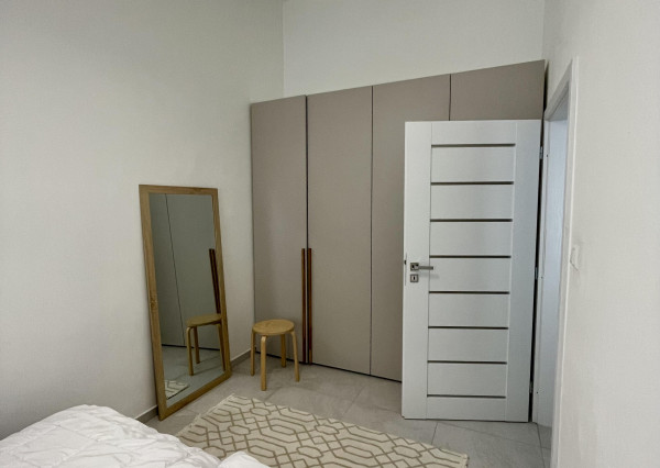 Exkluzívny 2izbový byt na prenájom, historické centrum mesta NR