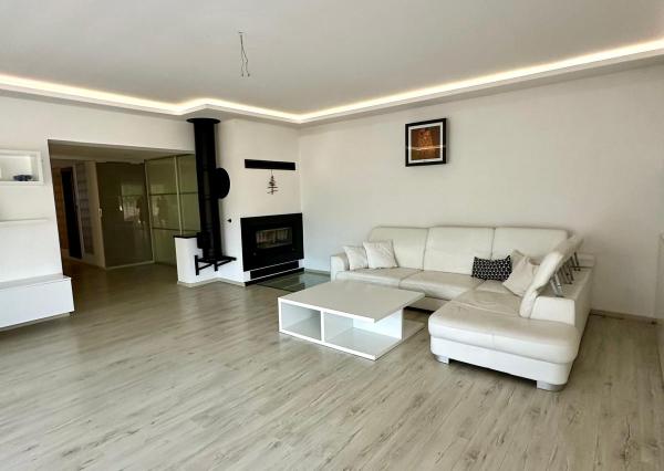 Predaj 4izb.RD Zobor, pozemok 10á, dvojgaráž, EXKLUZÍVNE!