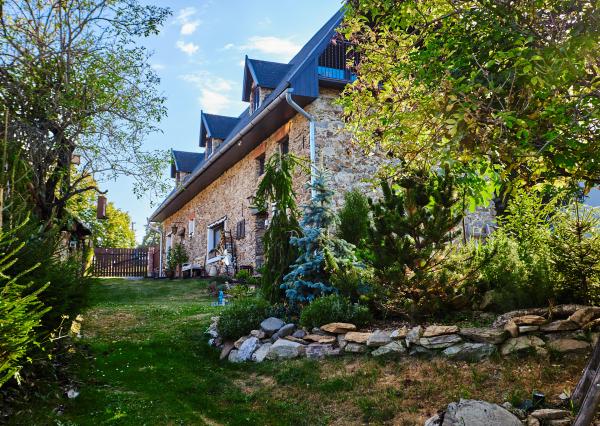 Predaj kamenná chalupa Jedľové Kostoľany, pozemok 15á EXKLUZÍVNE!