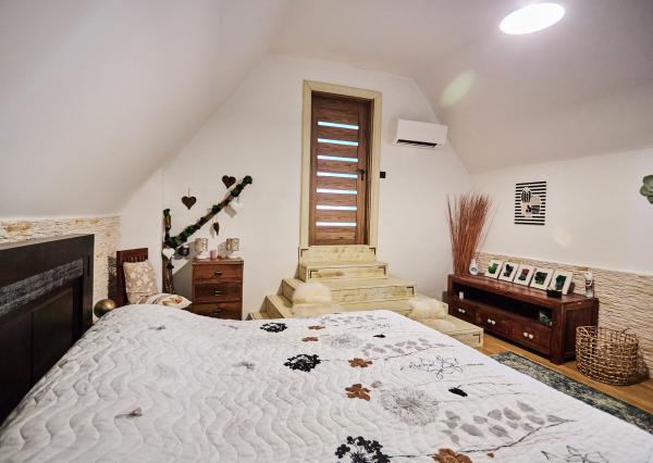 Predaj kamenná chalupa Jedľové Kostoľany, pozemok 15á EXKLUZÍVNE!