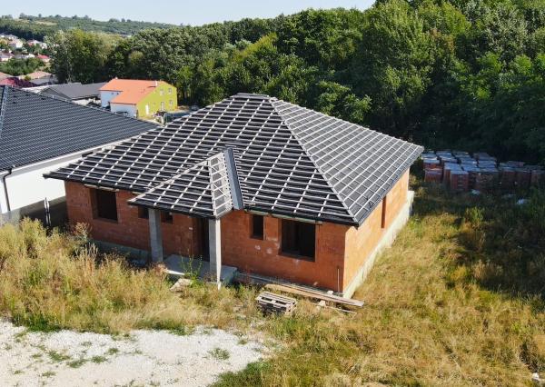 Predaj 5 izb.RD novostavba pri lese M.Lapáš, pozemok 7á