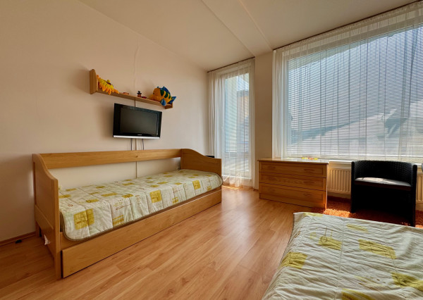 Predaj 2 izbový apartmán, 2x balkón, Donovaly, zariadený