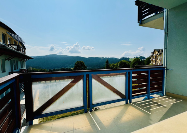 Predaj 2 izbový apartmán, 2x balkón, Donovaly, zariadený