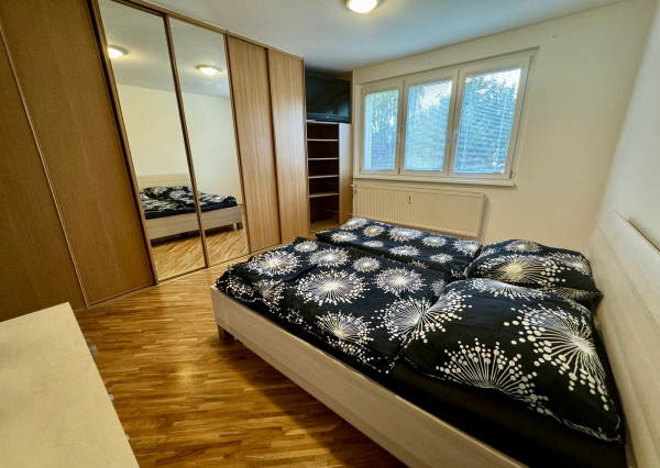 Prenájom veľký 3 izbový byt, balkón, Klokočina