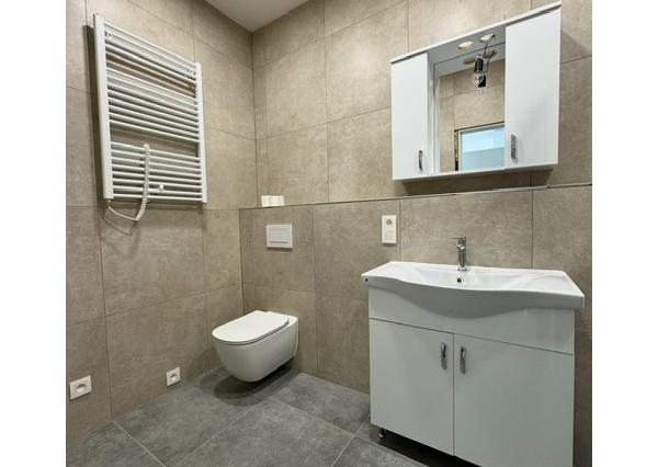 Predaj 2 izbový byt, lukratívny projekt Apollo Residence, garážové státie