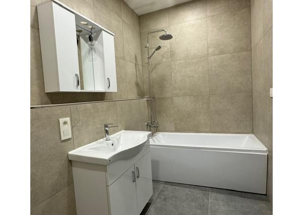 Predaj 2 izbový byt, lukratívny projekt Apollo Residence, garážové státie