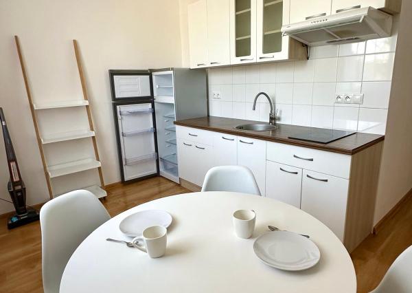 Prenájom 2 izb.byt centrum, Vodná ul., pri parku