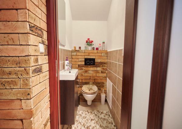 Predaj 4 izbový rodinný dom, 5,5á pozemok, Šoporňa