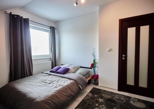 Predaj 4 izbový rodinný dom, 5,5á pozemok, Šoporňa